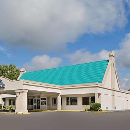Days Inn By Wyndham Tallahassee-Government Center Экстерьер фото